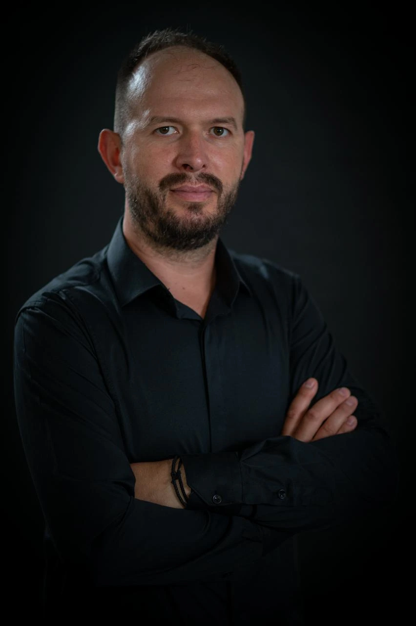 Mănescu Ghita - Projektmanager / Abteilungsleiter Glas- und Sonderreinigung